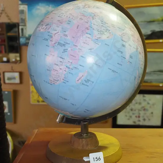 small world globe H-290