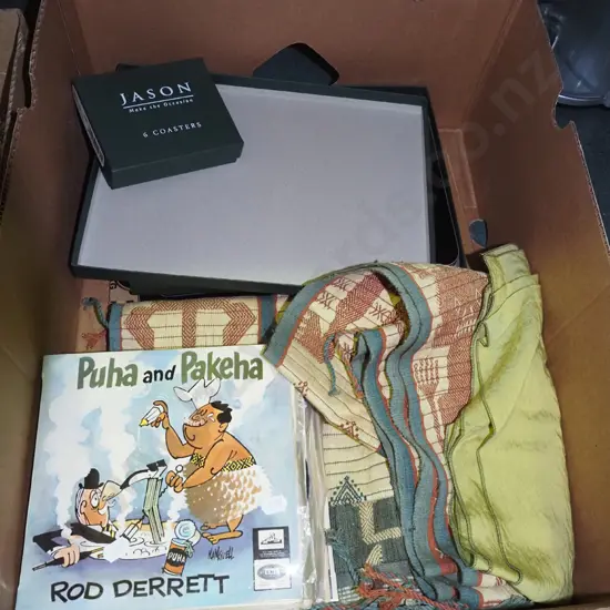 box; placemats, coasters, tablecloth, 45s etc