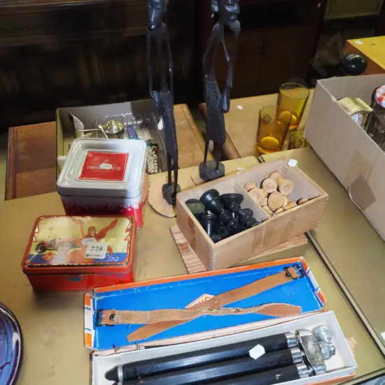 figurines, tins, chess pieces etc