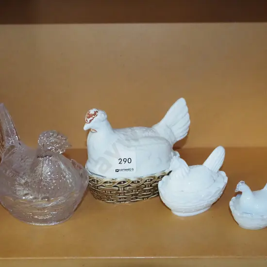 4x chicken themed lidded canisters
