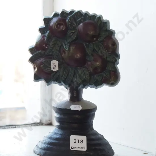 cast iron apple tree doorstop