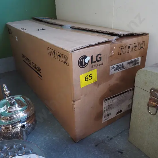 LG TV as new desk top stand