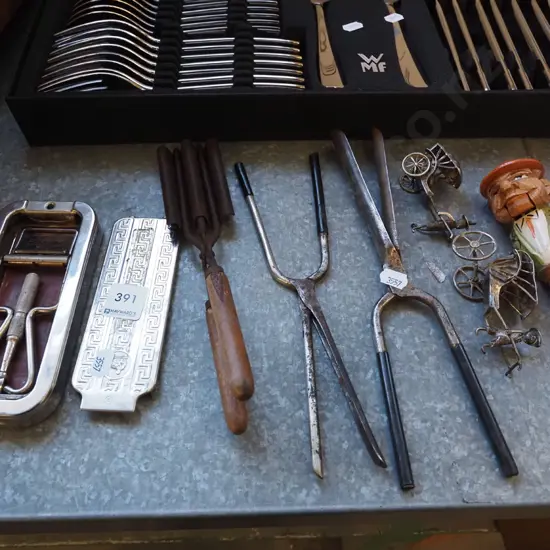 vintage Rolls razor, hair tongs, novelty cork etc