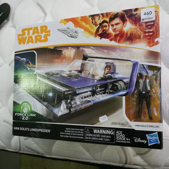 box; Star Wars model, Hans Solo's land speeder