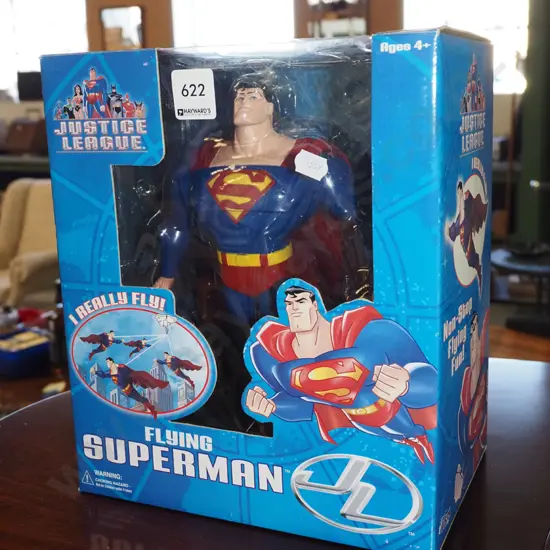 Justice League Flying Superman figurine