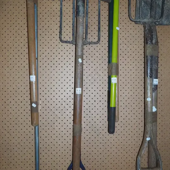 garden fork, grubber