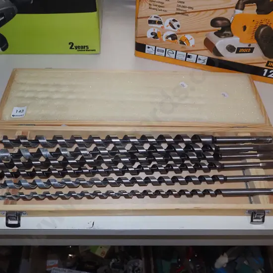 box of near new auger bits Length-450