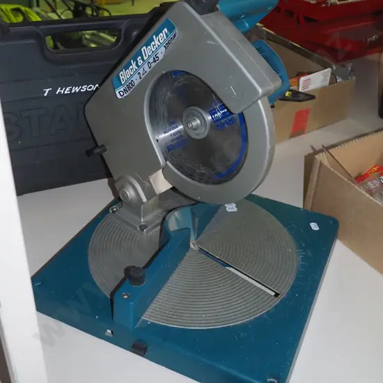 Black & Decker mitre saw
