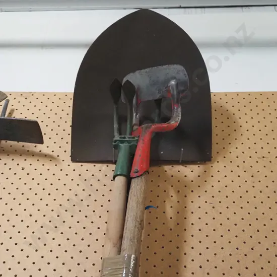 shovel, cultivator, hoe