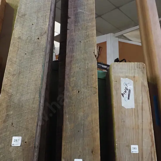 2x lengths of unknown timber Tallest-2915x125x75