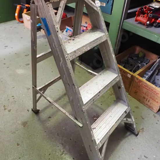 3 step aluminium ladder