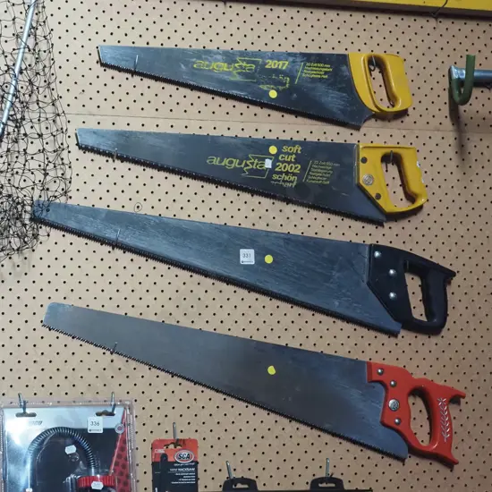 4x and saws - yellow dots