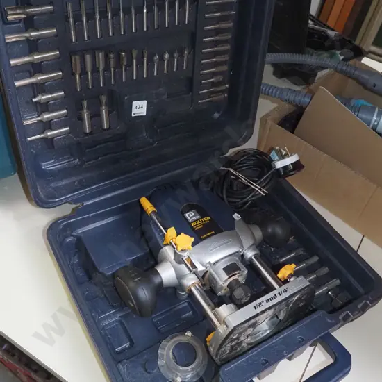 Pro cased 1200W plunge router with accessories