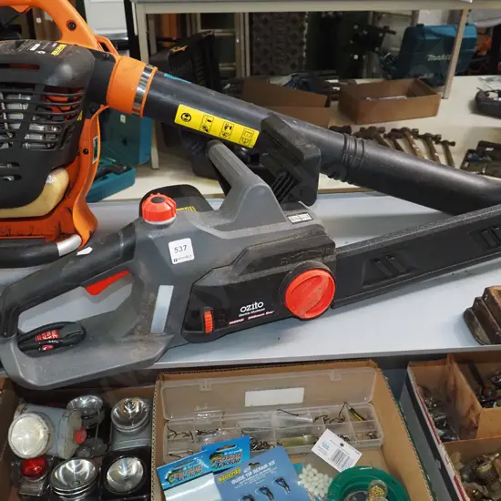 Ozito electric corded chainsaw