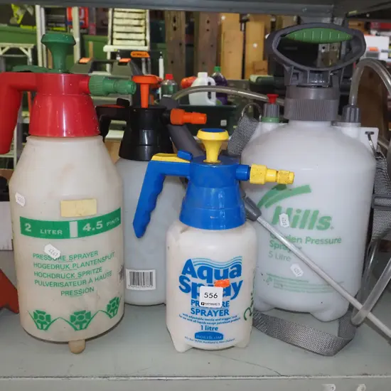 4x small plastic garden sprayers