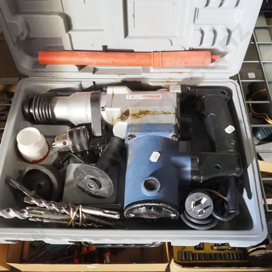 cased Dynalink 620W rotary hammer drill