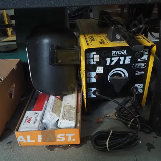 Ryobi 171E arc welder with box of rods and mask