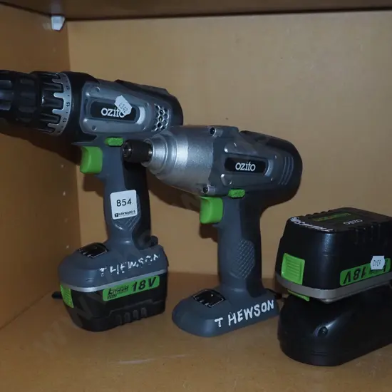 Ozito drill impact driver, 2 batteries, charger