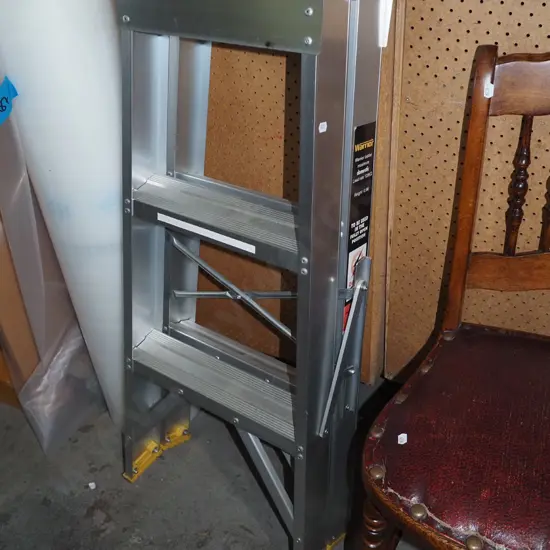 aluminium step ladder