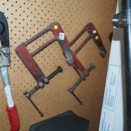 2x G clamps - yellow dots