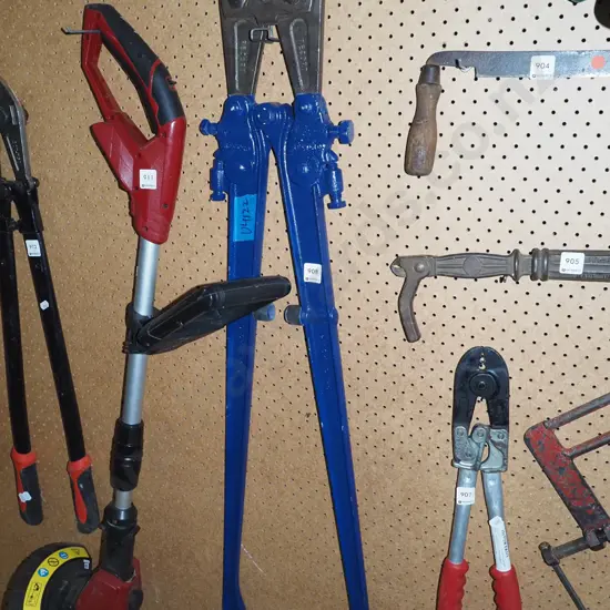 large pair of Record bolt cutters