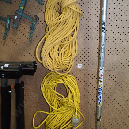 2x yellow extension cords