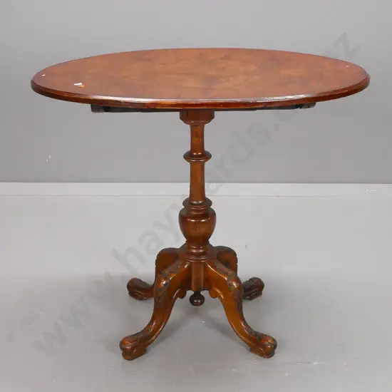 Victorian walnut oval top wine table on elm turned pedestal base with 4 carved cab legs - some veneer loss to underside