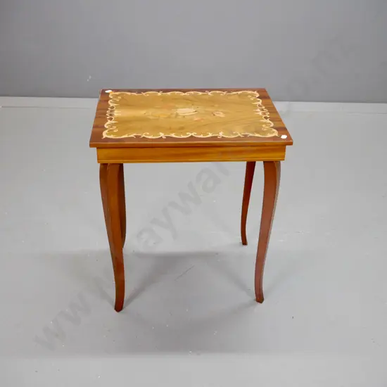Sorrento style musical lift-lid trinket box table with inlaid timbers floral motif top - music mechanism working H-500