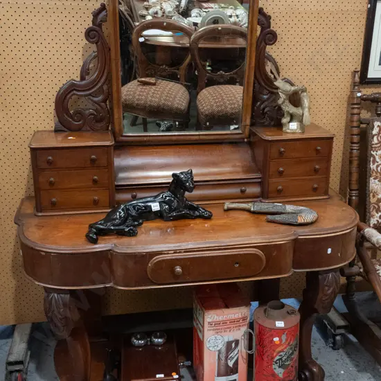 restorer's Victorian mahogany dressing table with arched top mirror, pierced & carved supports, 6 small & 1 long drawer