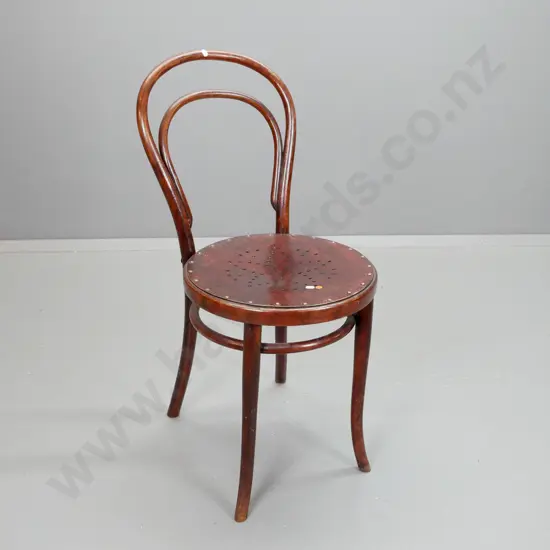 vintage hoop-back bent wood chair with pierced plywood seat - Thonet Austria stamped into underside. H-900 W-430 D-430