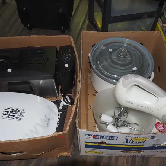 2x boxes; Sunbeam mixer, sandwich press, deep fryer, slow cooker - red dots
