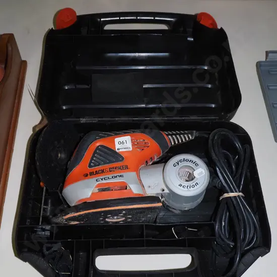 Black & Decker Cyclone orbital sander