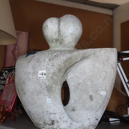 cast sandstone garden ornament H-370