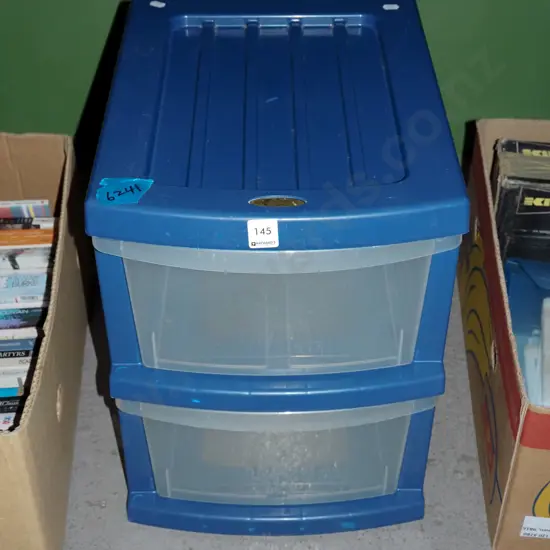 Taurus plastic 2 drawer chest