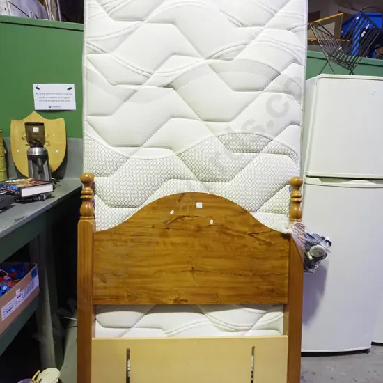 Sleepyhead Capriccio king single bed base and headboard