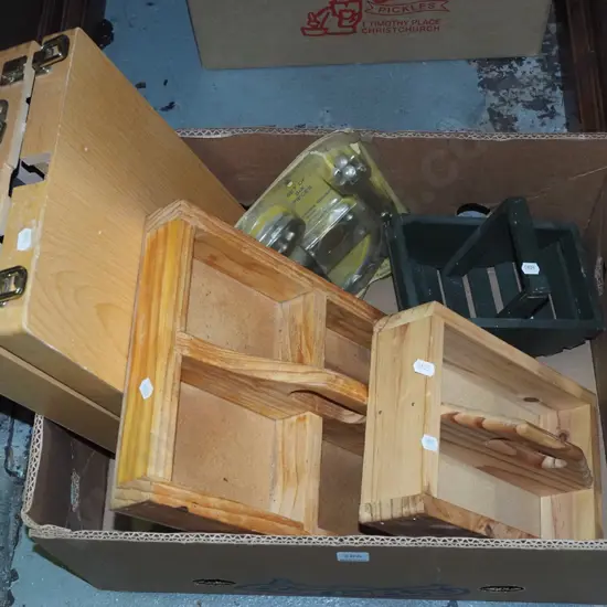 box; trays, storage box, baskets, tail board fittings