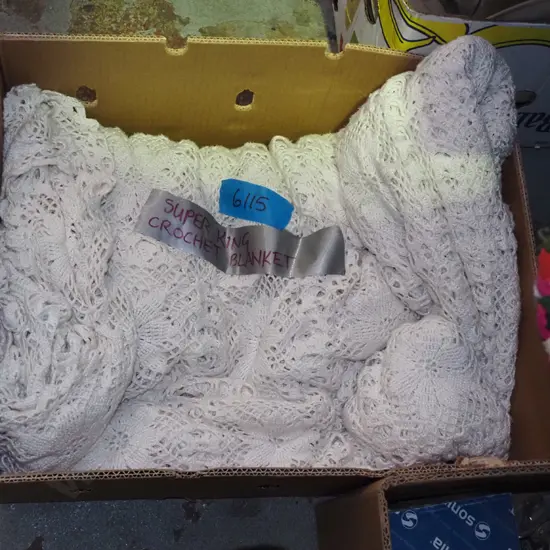 Super king crochet blanket