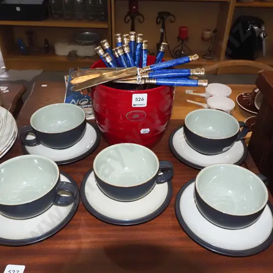 red jardiniere, blue handled cutlery, 5x Denby cups and saucers