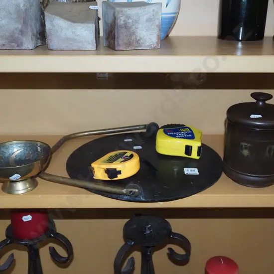 cast iron trivet, brass bowl etc