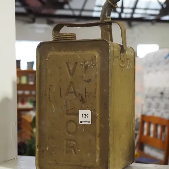 Valour petrol can