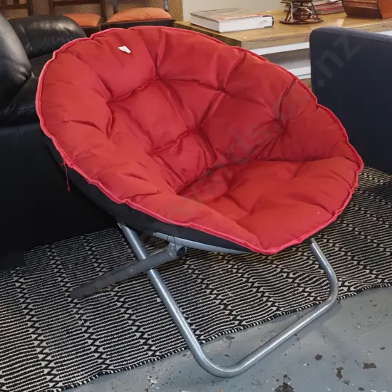 padded camping moon chair