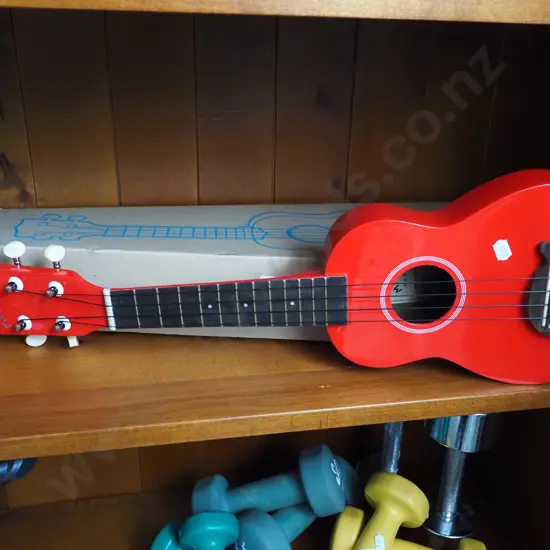 Makala ukelele in box