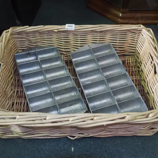 cane basket, 2x gem irons