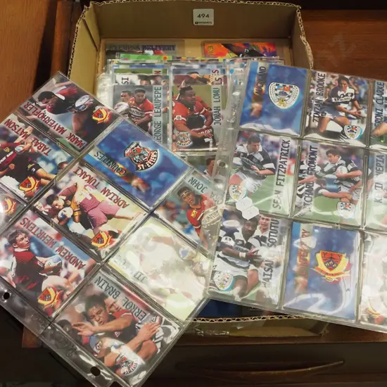 box; rugby players collector's cards