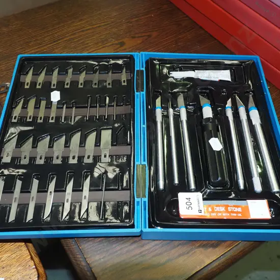 cased as-new craft knife set