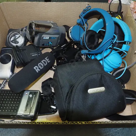 box; headphones, electric shaver, video camera mic etc