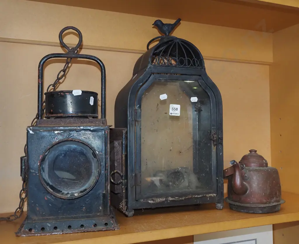 very rusty signal lantern, candle lantern H-460, small copper teapot Image 1++