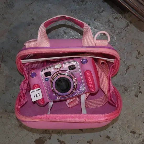 Kidzoom digital camera in carry case