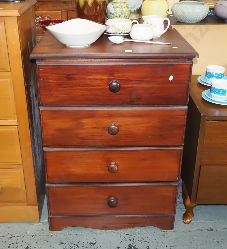 dark stained pine and chipboard 4 drawer chest H-800 W-590 D-420 Image 1++