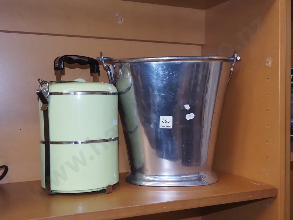 alloy pail, 2 canister insulated lunchbox Image 1++